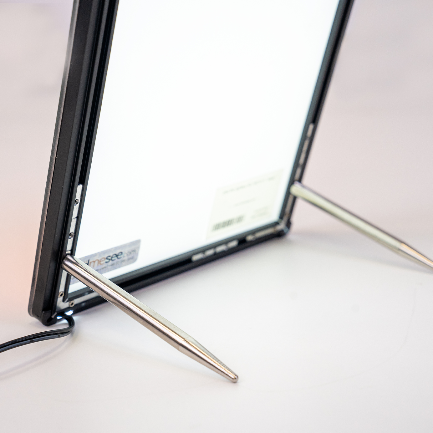 Mounting Feet (Stands) for ledmesee Frames