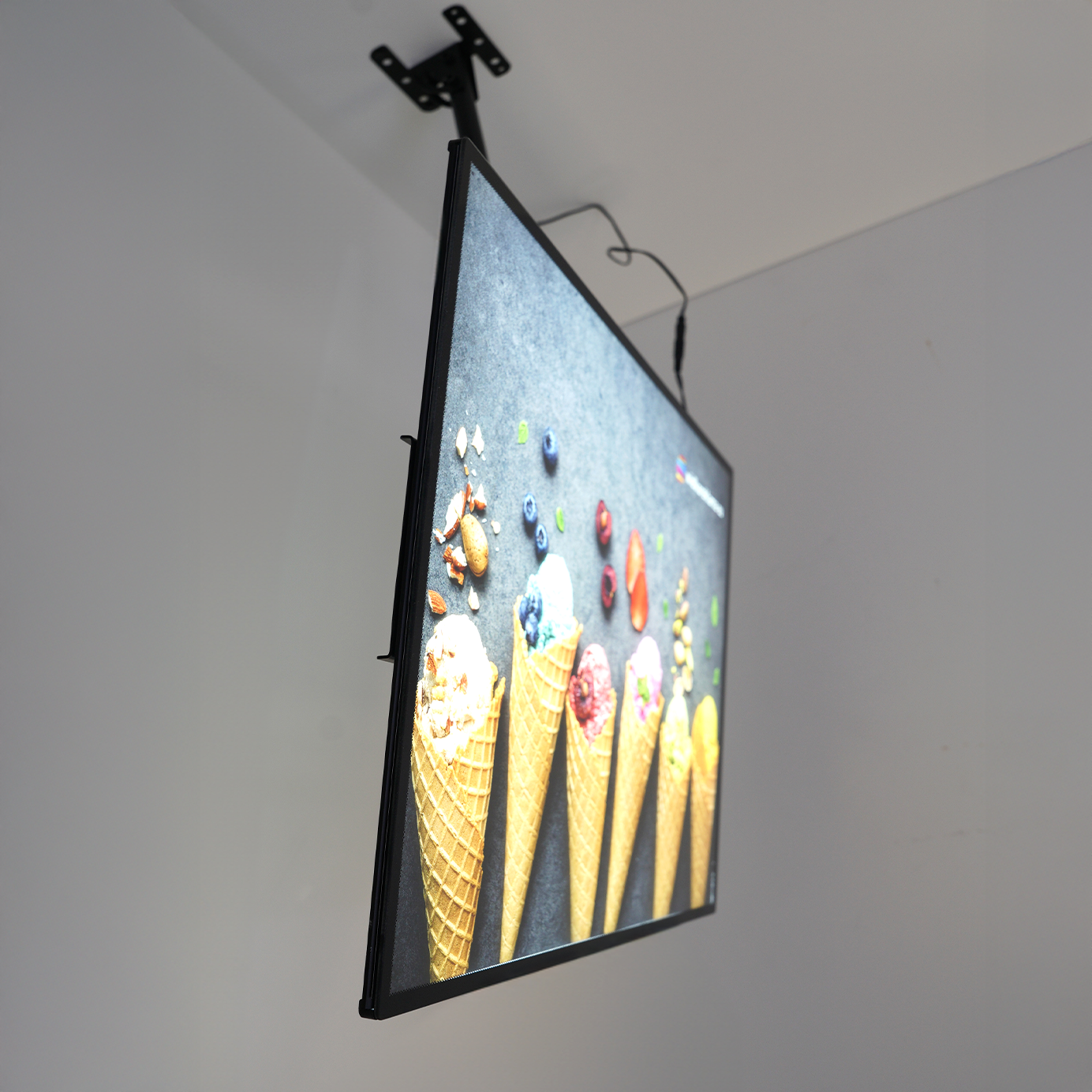 TV-Style Ceiling Mount for Single-Sided LED ledmesee Frame